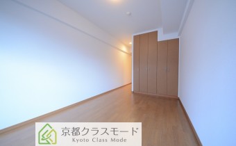 洋室9帖・別アングル