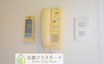 インターホン