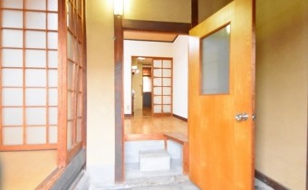 土間