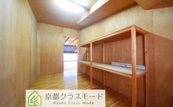 納戸 4帖