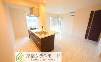 人気の「D-room」の新築です☆　アイランドタイプキッチンのリビングです☆