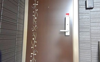 玄関ドア