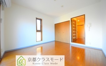 洋室8.5帖・別アングル