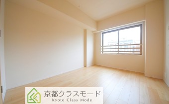 洋室6.7帖