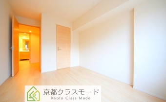 洋室6.7帖・別アングル