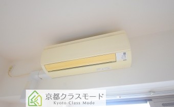 ※室内写真は同マンション内・別タイプの参考画像となります。