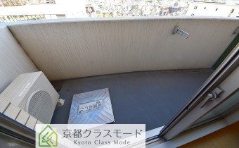 ※室内写真は同マンション内・別タイプの参考画像となります。
