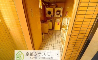 コインランドリーがあります