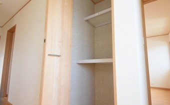 廊下の収納