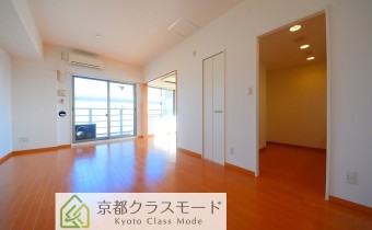 京都駅へ「徒歩3分」のアクセス便利な好立地♪「最上階・角部屋」のお部屋です♪