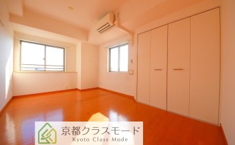 Room 8.35