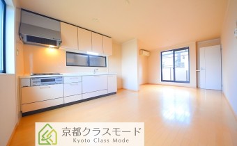 平成20年築の綺麗な一戸建て♪設備も充実しています！