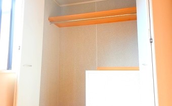 Room 7.72　クローゼット