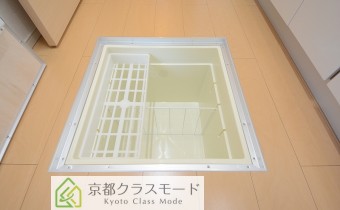 床下収納