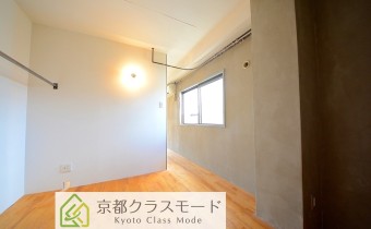 Room 5