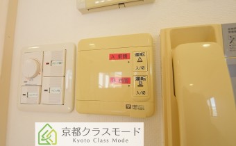 床暖房のコントローラー
