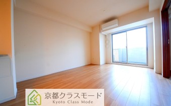 ※室内写真は同マンション内・別タイプの参考画像となります。