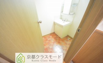 脱衣所