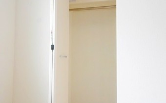 クローゼット①