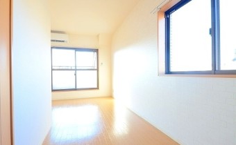 洋室8.4帖