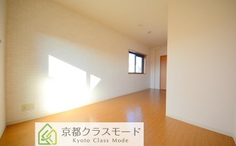 洋室8.4帖・別アングル