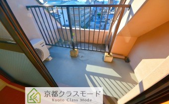ルーフバルコニー