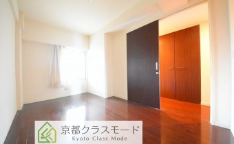 Room 6