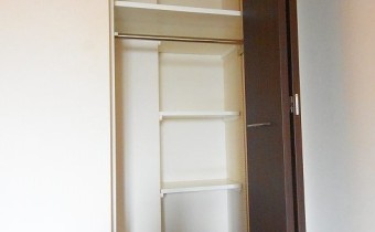 Room 6のクローゼット