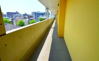 共用廊下