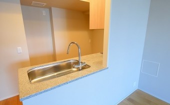 ※室内写真は同マンション内・別タイプの参考画像となります。