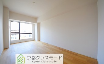 ※室内写真は同マンション内・別タイプの参考画像となります。