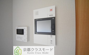 ※室内写真は同マンション内・別タイプの参考画像となります。