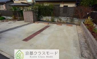 敷地内ガレージ