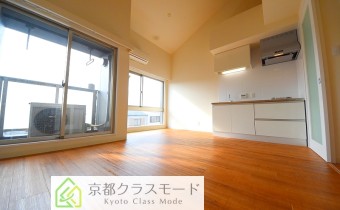 アクセス便利な立地のお洒落な1LDKです☆