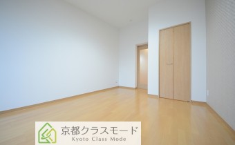 洋室8.1帖・別アングル