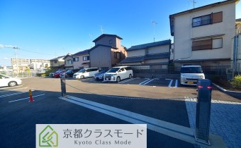 敷地内ガレージ