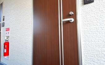 玄関ドア