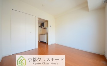 洋室6.6帖・別アングル