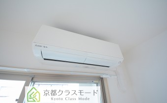 ※室内写真は同マンション内・別タイプの参考画像となります。
