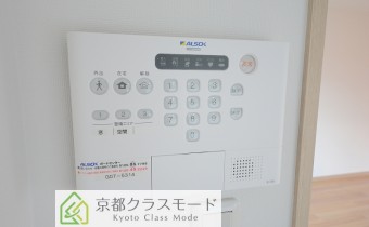 ※室内写真は同マンション内・別タイプの参考画像となります。