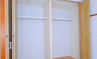 Room 7.5　クローゼット