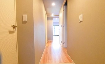 ※室内写真は同マンション内・別タイプの参考画像となります。