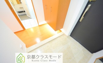 玄関・別アングル