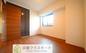 Room 6