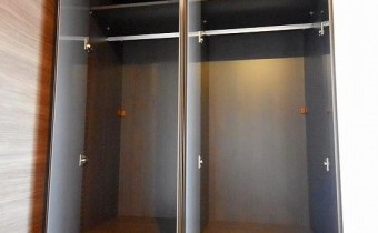Room 6のクローゼット