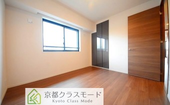 Room 6