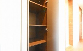 廊下の収納
