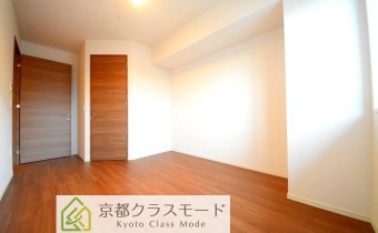 Room 7