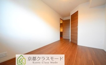 Room 7