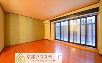 洋室6.8帖